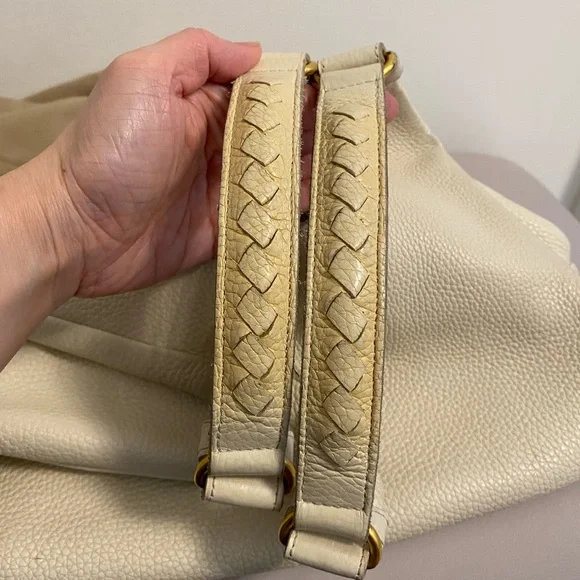 Bottega Veneta off white Leather Purse - Picture 5 of 9